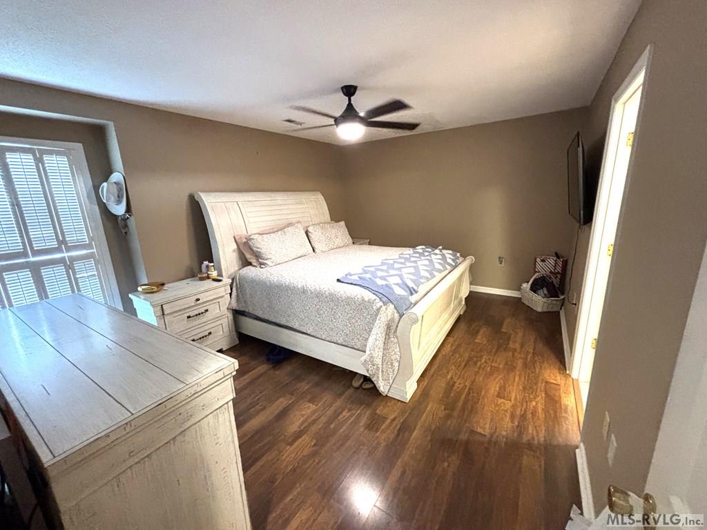 Townhouse/Condo at 604 Becker Colony Drive, Roanoke Rapids NC 27870, photo 16 of 42