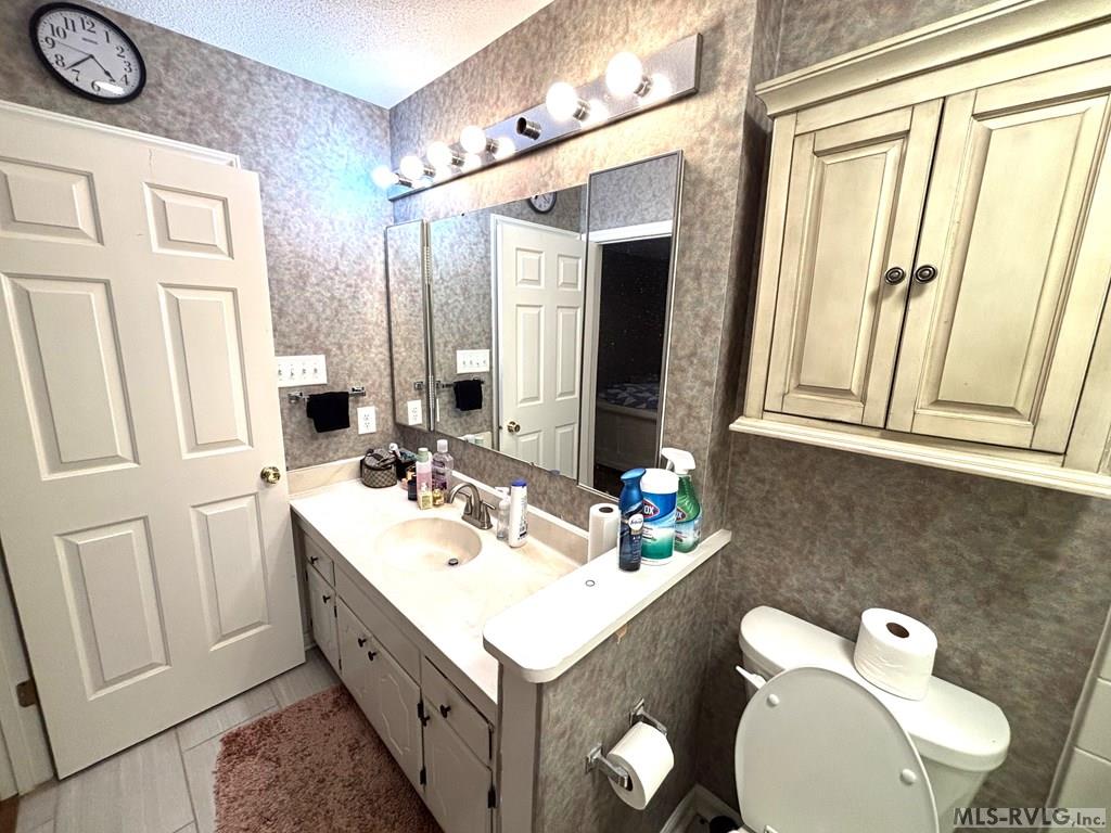 Townhouse/Condo at 604 Becker Colony Drive, Roanoke Rapids NC 27870, photo 18 of 42