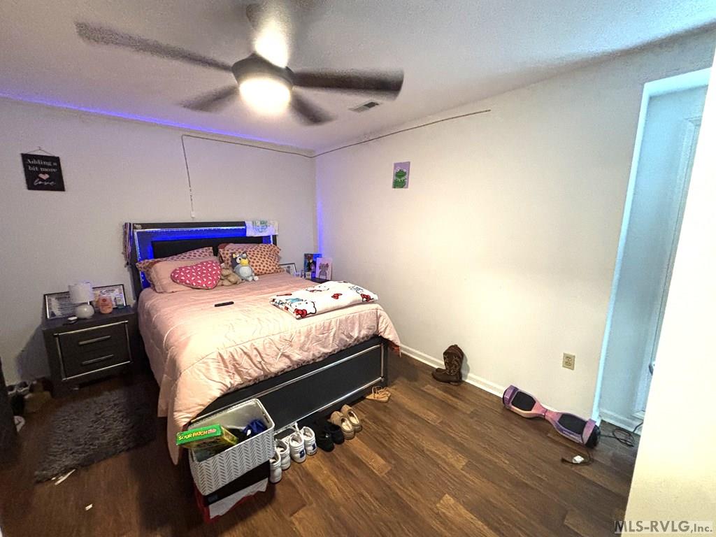 Townhouse/Condo at 604 Becker Colony Drive, Roanoke Rapids NC 27870, photo 20 of 42