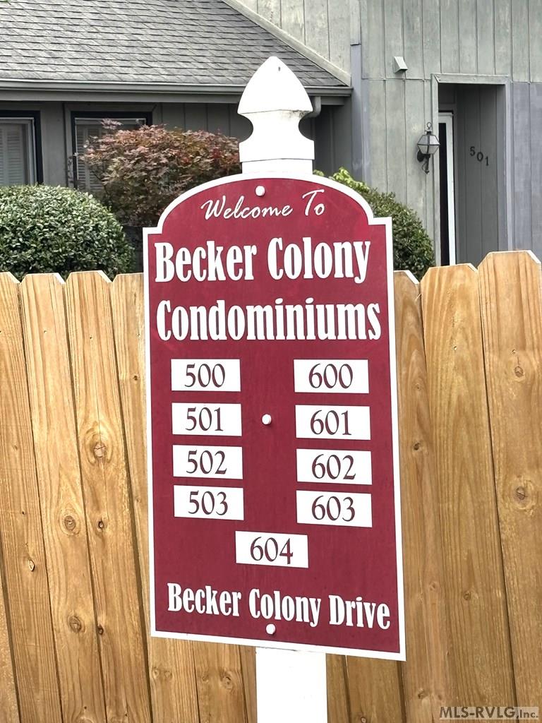 Townhouse/Condo at 604 Becker Colony Drive, Roanoke Rapids NC 27870, photo 37 of 42