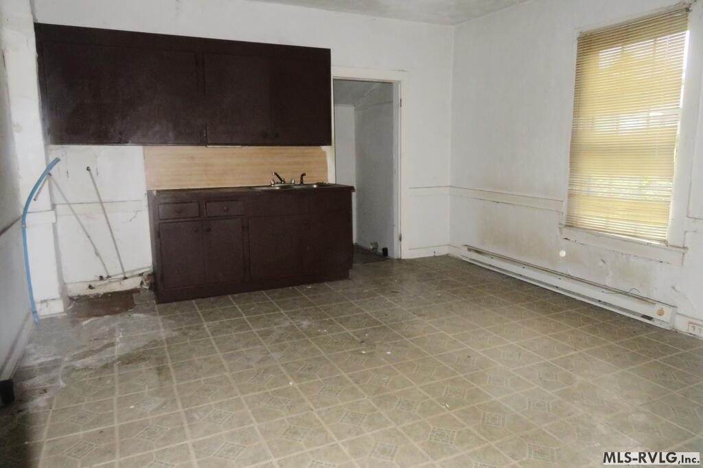 Multi Family at 1032-34 Vance Street, Roanoke Rapids NC 27870, photo 11 of 19