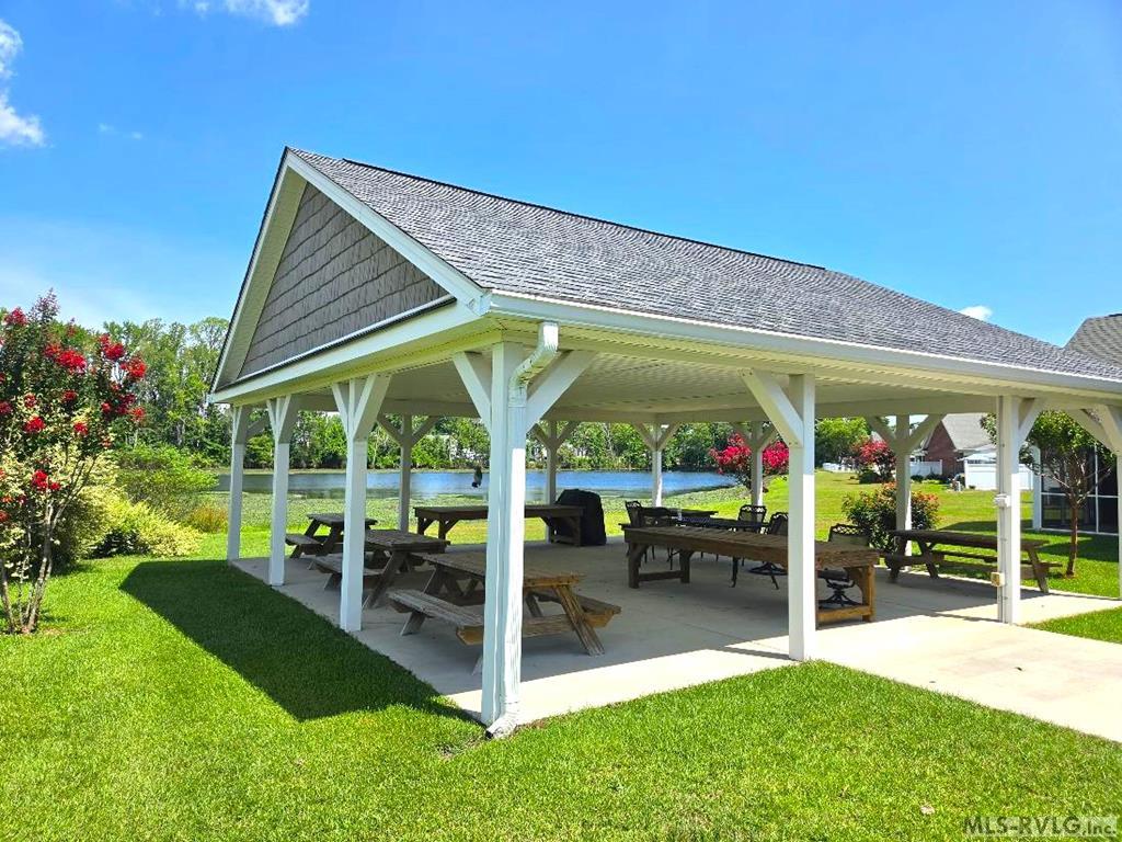 Main View - 131&133 Savannah Circle, Roanoke Rapids NC 27870