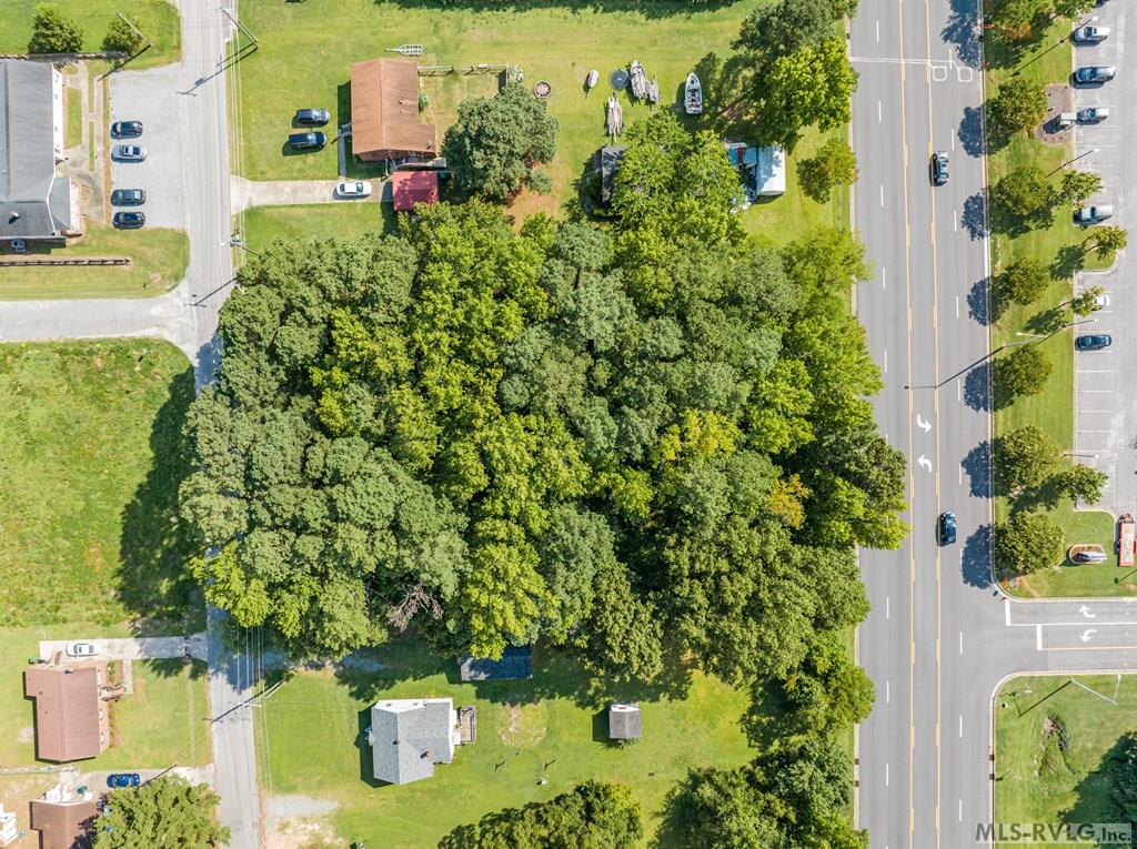 Commercial at 317 Summitt Ave (old Farm Rd), Roanoke Rapids NC 27870, photo 4 of 35