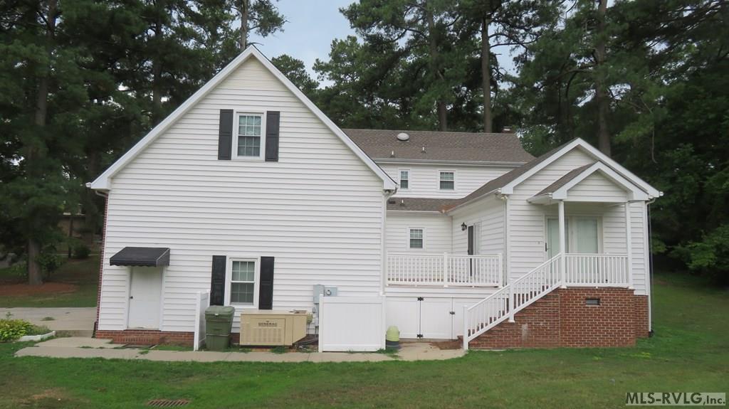 Residential/Vacation at 900 W. 3rd Street, Roanoke Rapids NC 27870, photo 3 of 51