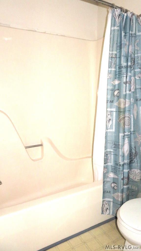 Residential/Vacation at 900 W. 3rd Street, Roanoke Rapids NC 27870, photo 30 of 51