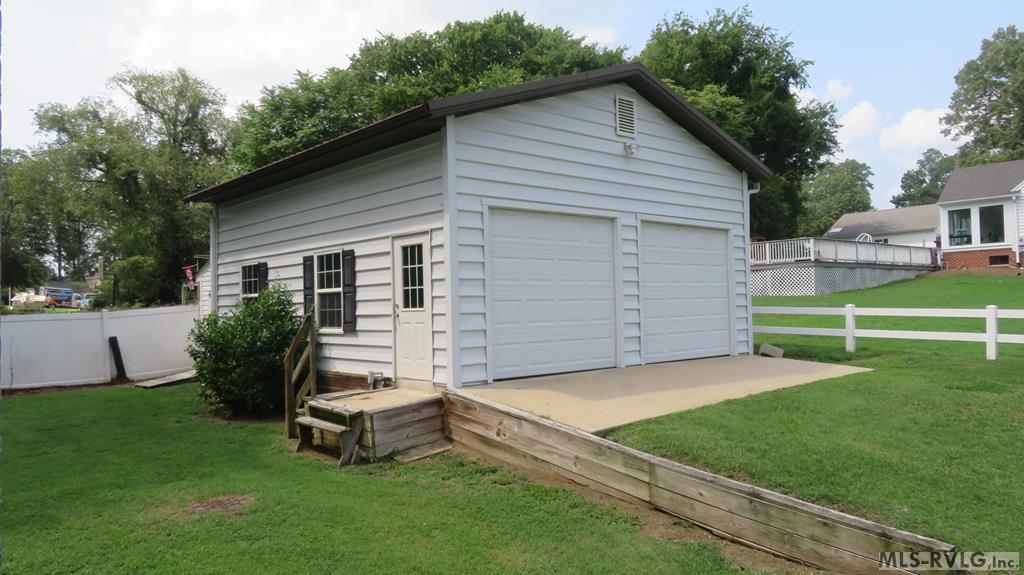 Residential/Vacation at 900 W. 3rd Street, Roanoke Rapids NC 27870, photo 42 of 51