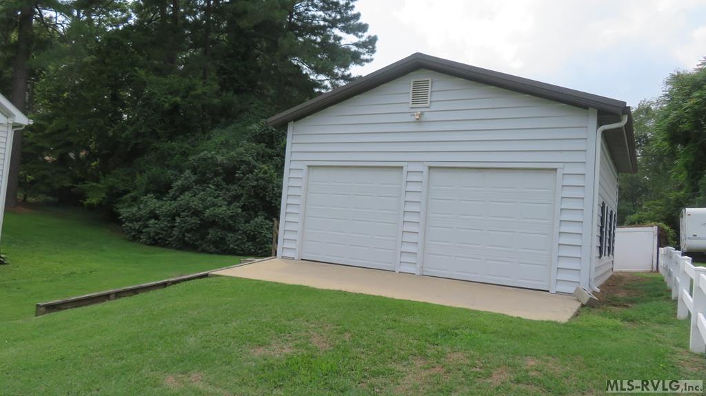 Residential/Vacation at 900 W. 3rd Street, Roanoke Rapids NC 27870, photo 44 of 51