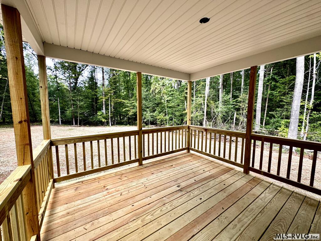 Residential/Vacation at 49 Oakwood Ct., Bracey VA 23919, photo 13 of 36