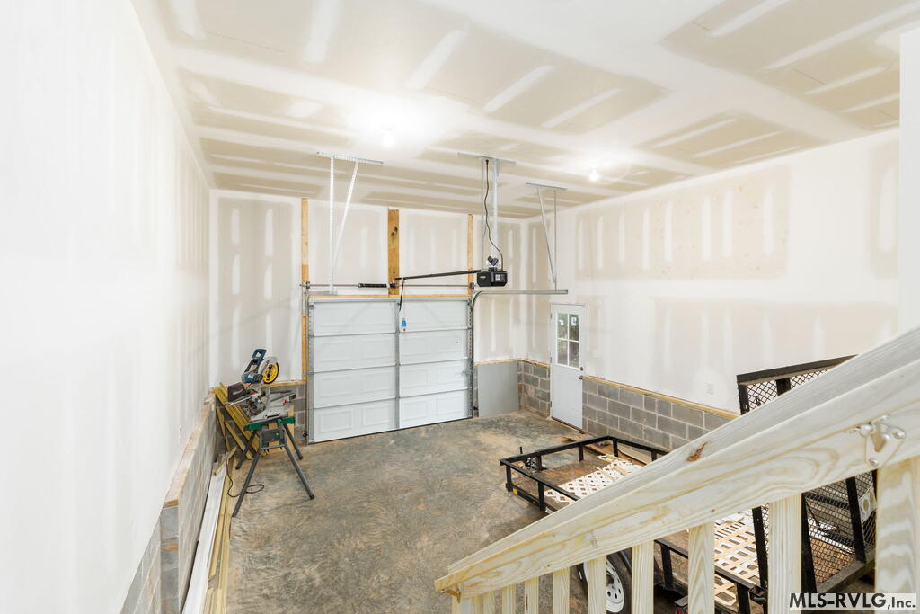 Interior Similar but not exact, Similar interior from recent build - 49 Oakwood Ct., Bracey VA 23919