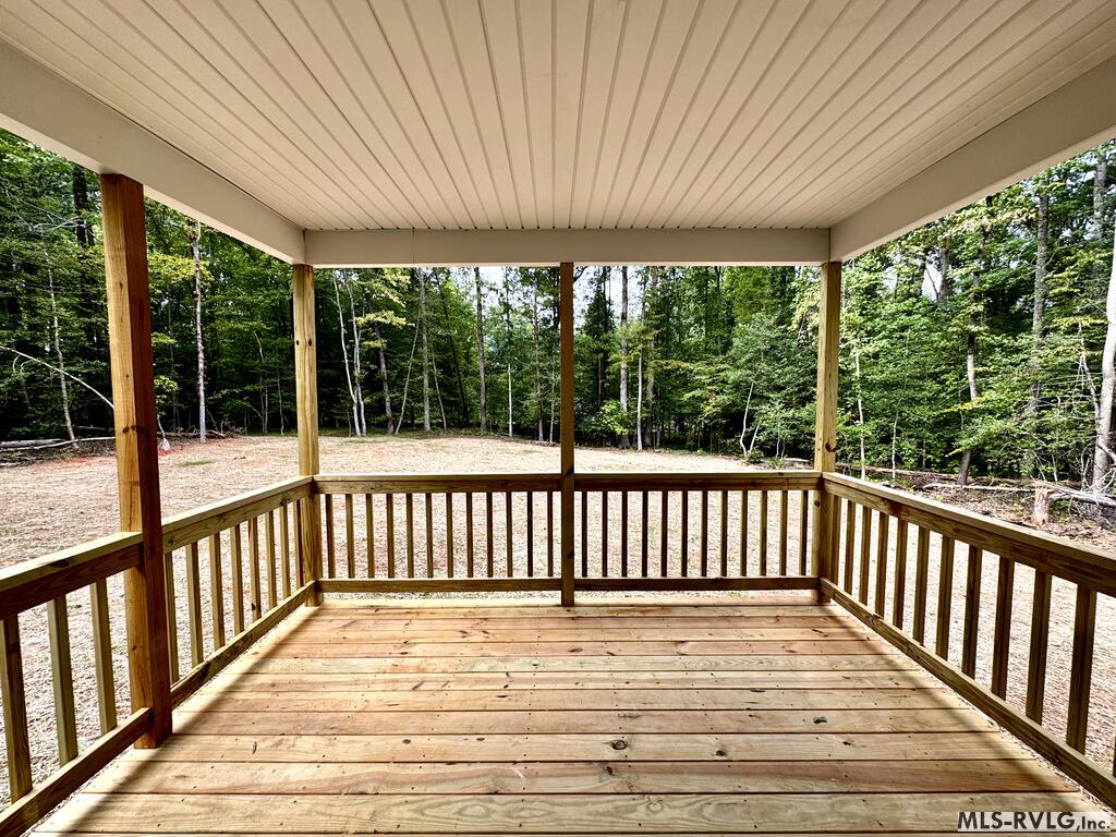 Residential/Vacation at 49 Oakwood Ct., Bracey VA 23919, photo 7 of 36