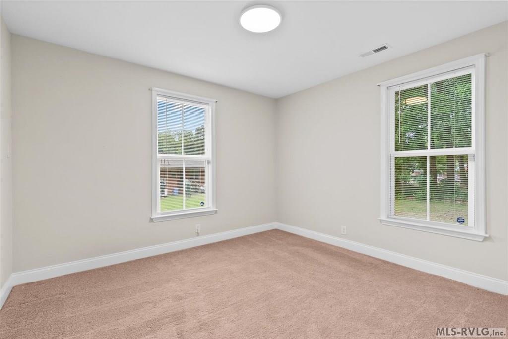 Residential/Vacation at 426 Mitchell Street, Henderson NC 27536, photo 21 of 26