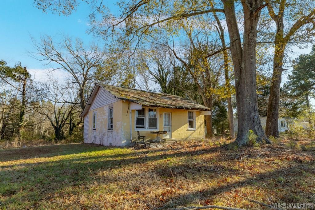 Commercial at 9406 Highway One, South Hill VA 23970, photo 11 of 22