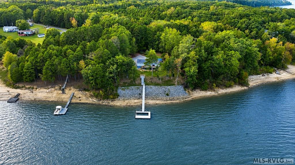 Rip Raped shore Line - 216 Lakeside Dr., Buffalo Junction VA 24529