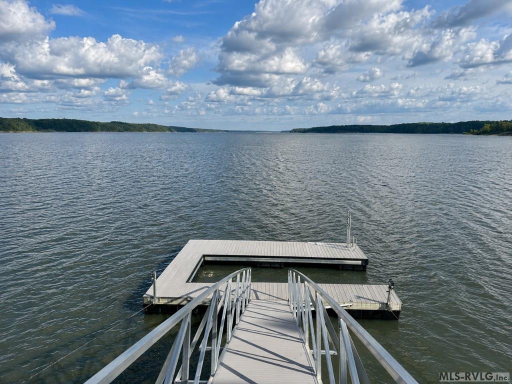 Almost New Dock - 216 Lakeside Dr., Buffalo Junction VA 24529