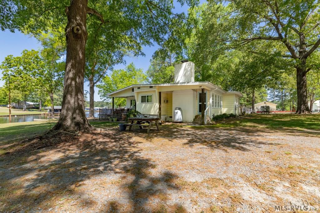 Residential/Vacation at 304 Miller Lane, Henrico NC 27842, photo 3 of 49
