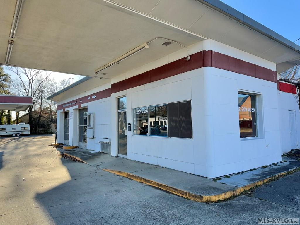 Commercial at 100 Academy St S, Ahoskie NC 27910, photo 6 of 18