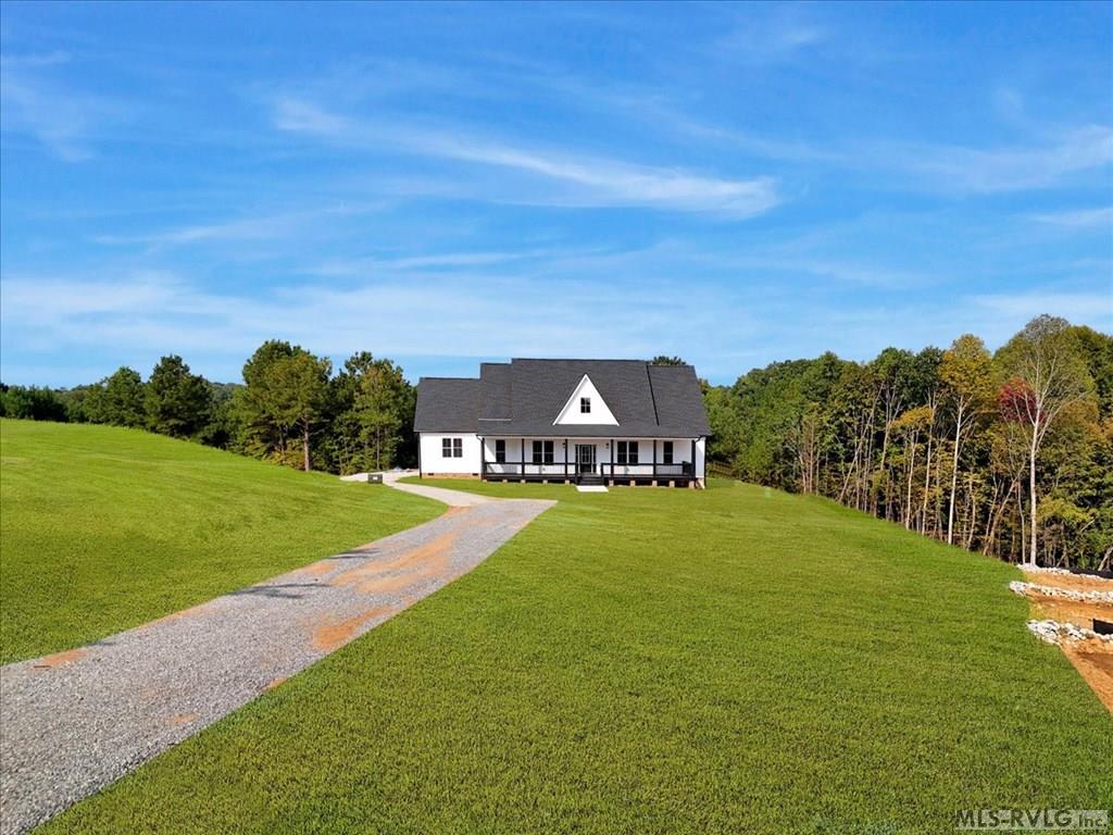 Residential/Vacation at 880 Starboard Drive, Bracey VA 23919, photo 10 of 66