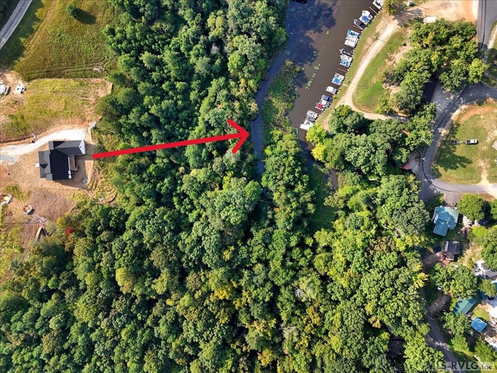 Residential/Vacation at 880 Starboard Drive, Bracey VA 23919, photo 6 of 66