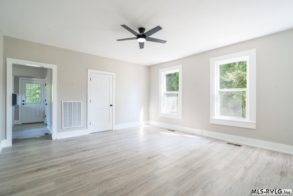 Residential/Vacation at 704 Goodes Ferry Street, South Hill VA 23970, photo 13 of 32