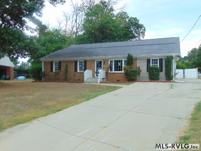 Main View - 113 Briarcliff Circle, Roanoke Rapids NC 27870
