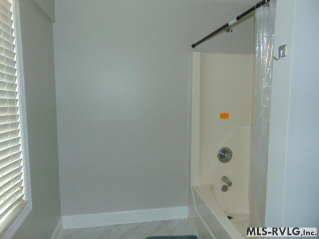 Residential/Vacation at 113 Briarcliff Circle, Roanoke Rapids NC 27870, photo 13 of 14