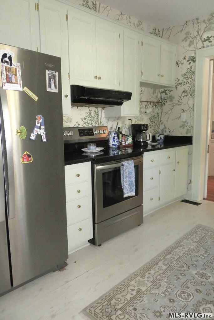 Residential/Vacation at 508 Roanoke Avenue, Roanoke Rapids NC 27870, photo 11 of 41