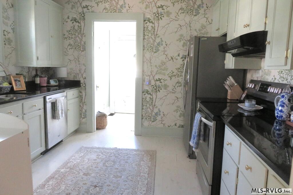 Residential/Vacation at 508 Roanoke Avenue, Roanoke Rapids NC 27870, photo 13 of 41
