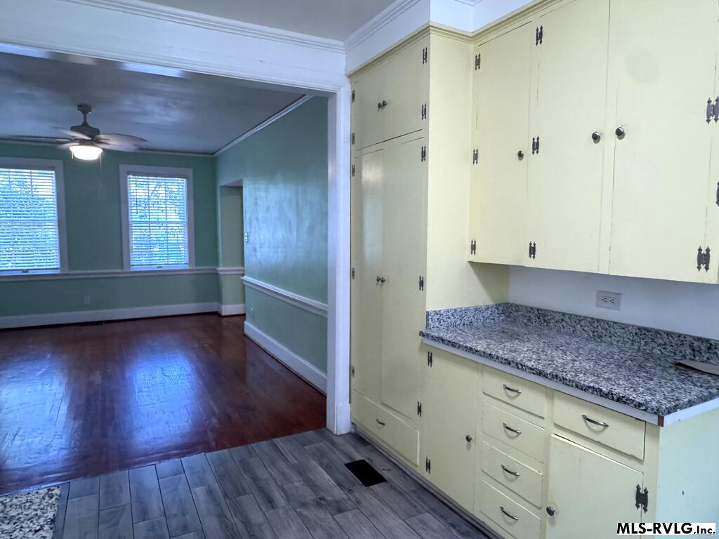 Multi Family at 265 Gholson, Henderson NC 27536, photo 7 of 47