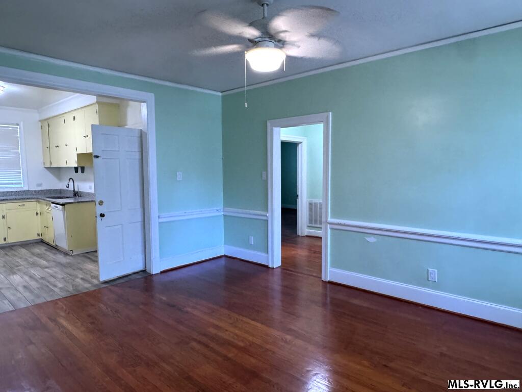 Multi Family at 265 Gholson, Henderson NC 27536, photo 9 of 47