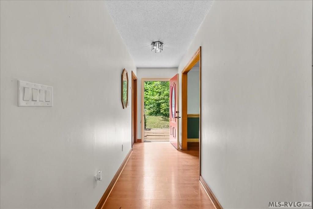 Residential/Vacation at 112 Poplar Creek Road, Bracey VA 23919, photo 16 of 39