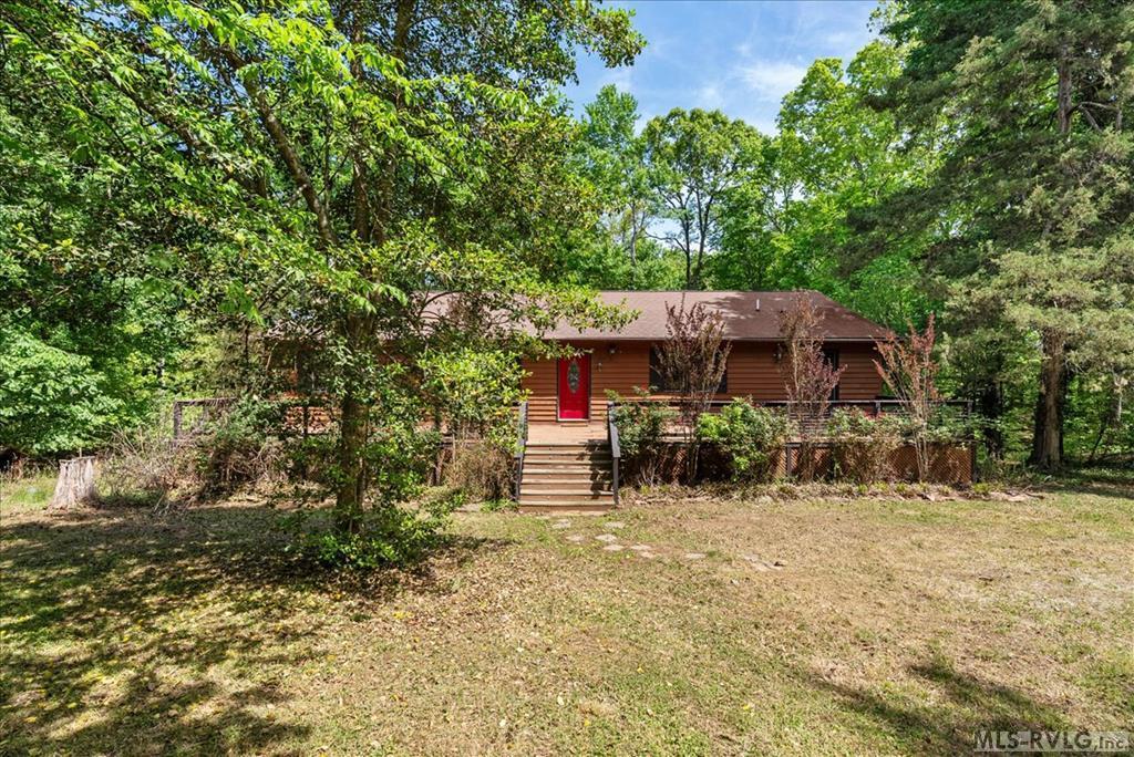 Residential/Vacation at 112 Poplar Creek Road, Bracey VA 23919, photo 2 of 39