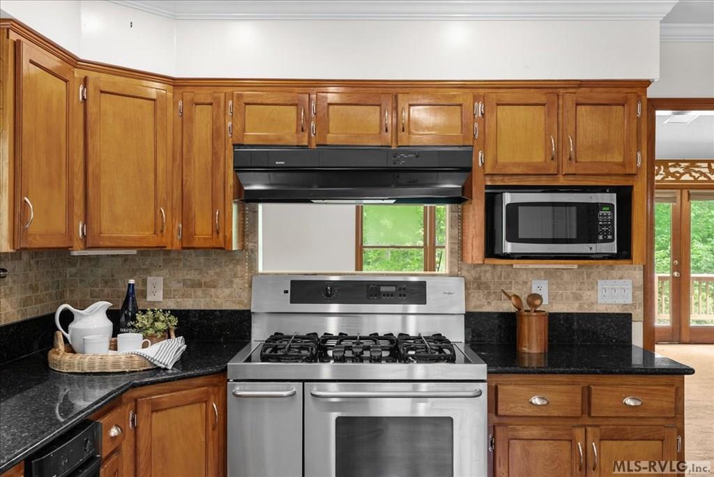 Residential/Vacation at 112 Poplar Creek Road, Bracey VA 23919, photo 20 of 39