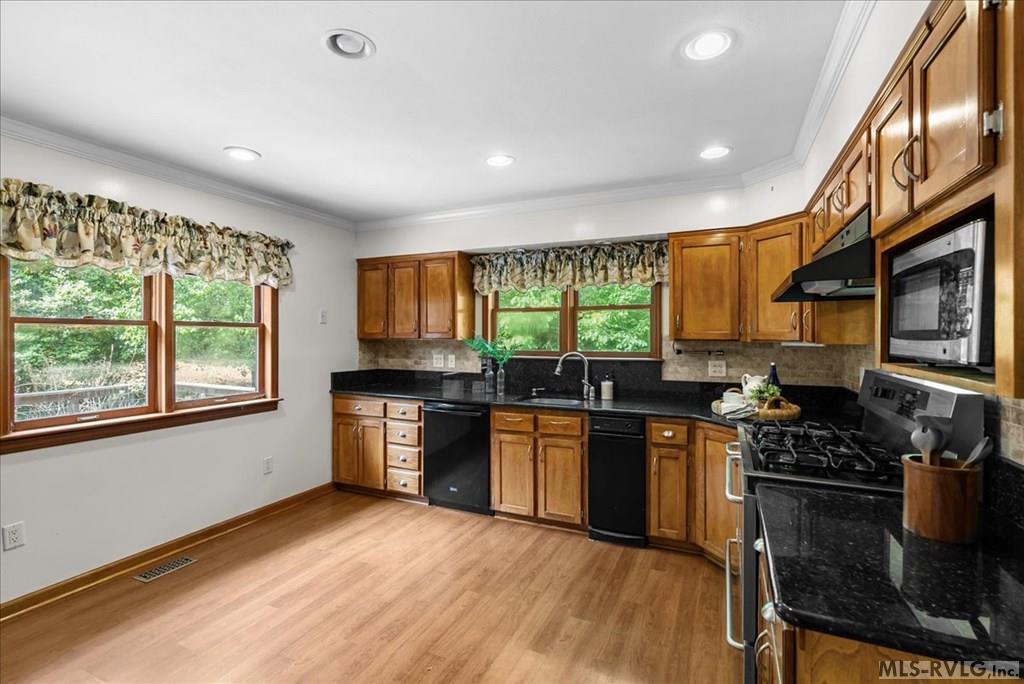 Residential/Vacation at 112 Poplar Creek Road, Bracey VA 23919, photo 22 of 39