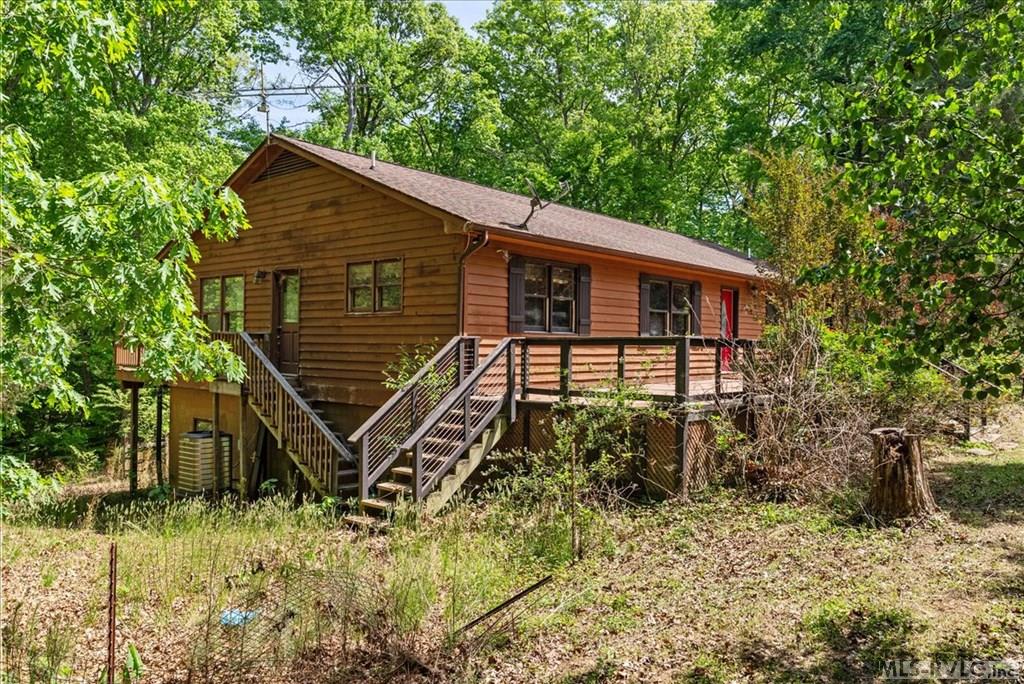 Residential/Vacation at 112 Poplar Creek Road, Bracey VA 23919, photo 4 of 39