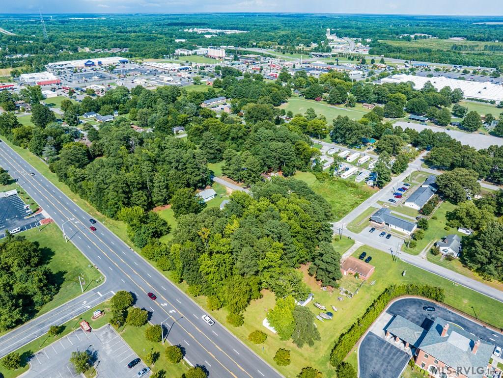 Commercial at 317 Summitt Ave (old Farm Rd), Roanoke Rapids NC 27870, photo 28 of 35