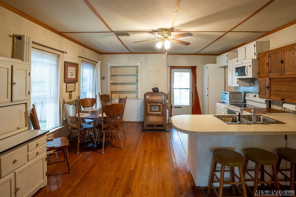 Residential/Vacation at 315 N Marshall Street, Chase City VA 23924, photo 10 of 40