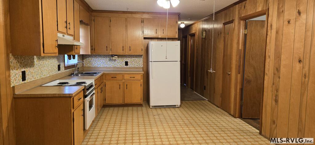 Residential/Vacation at 935 Us Hwy 158 Bus W, Warrenton NC 27589, photo 2 of 19