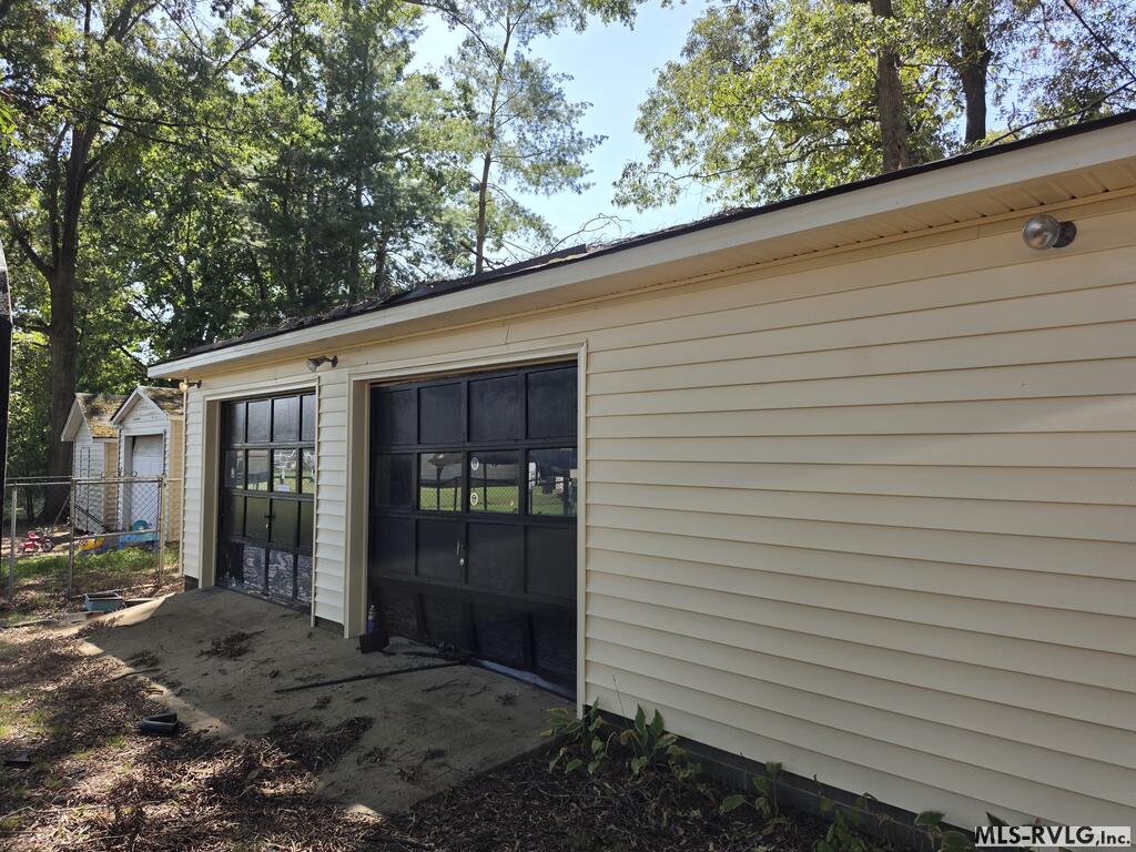 Residential/Vacation at 405 15th St, Roanoke Rapids NC 27870, photo 7 of 23