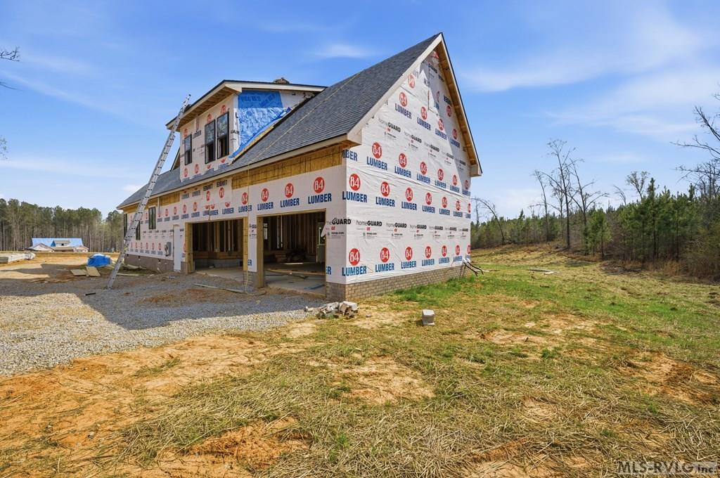 Residential/Vacation at 407 Ferry Landing Drive, Boydton VA 23917, photo 7 of 79