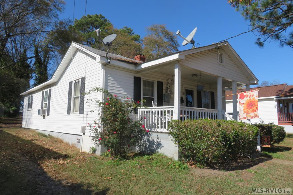 Residential/Vacation at 529 Whitaker, Roanoke Rapids NC 27870, photo 2 of 21