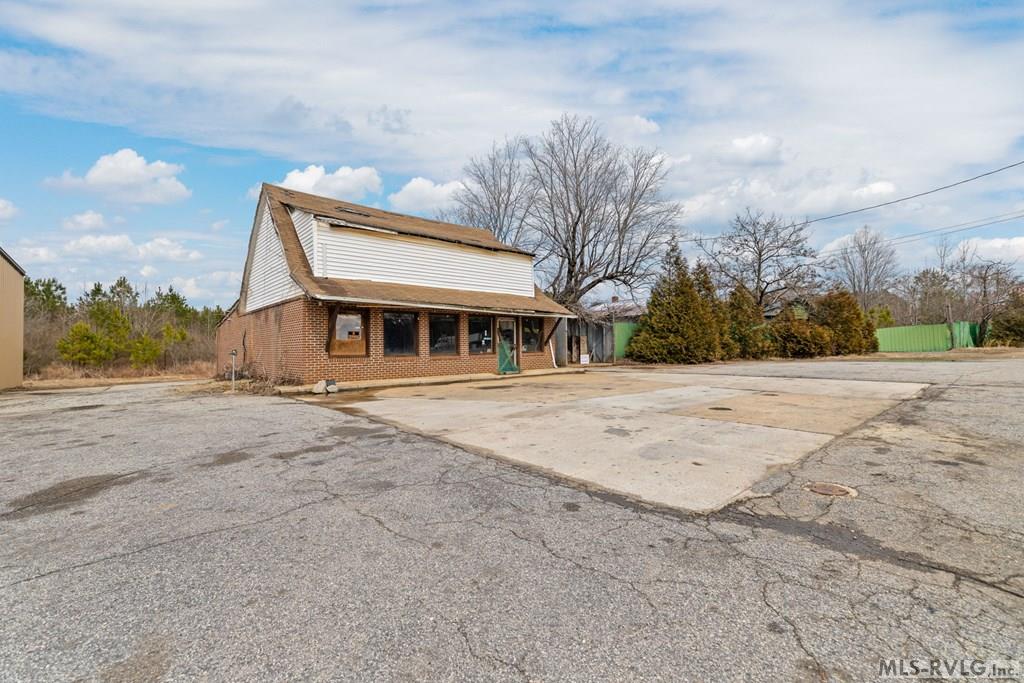 Commercial at 33/47/63 Piney Pond Road, Brodnax VA 23920, photo 15 of 29