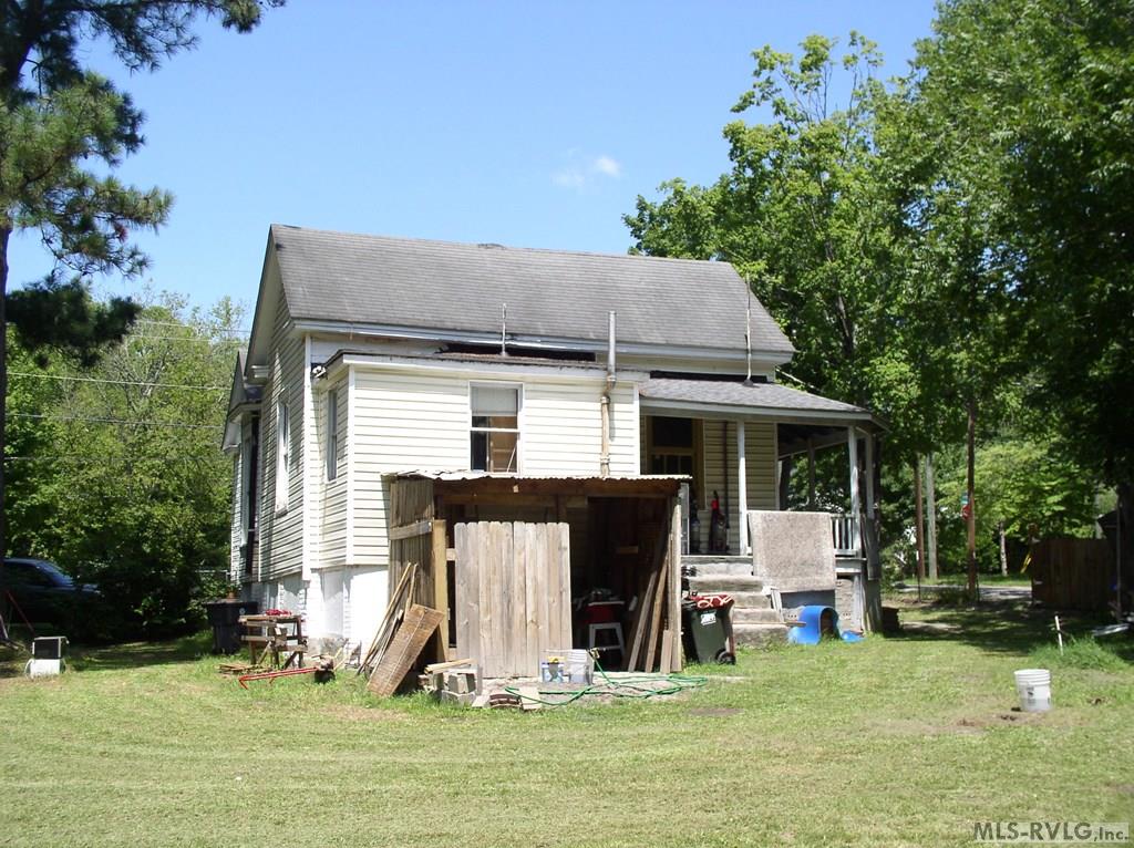Residential/Vacation at 332 Rowland Street, Henderson NC 27536, photo 24 of 33