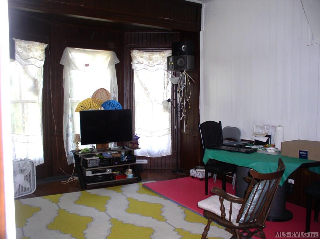 Residential/Vacation at 332 Rowland Street, Henderson NC 27536, photo 7 of 33