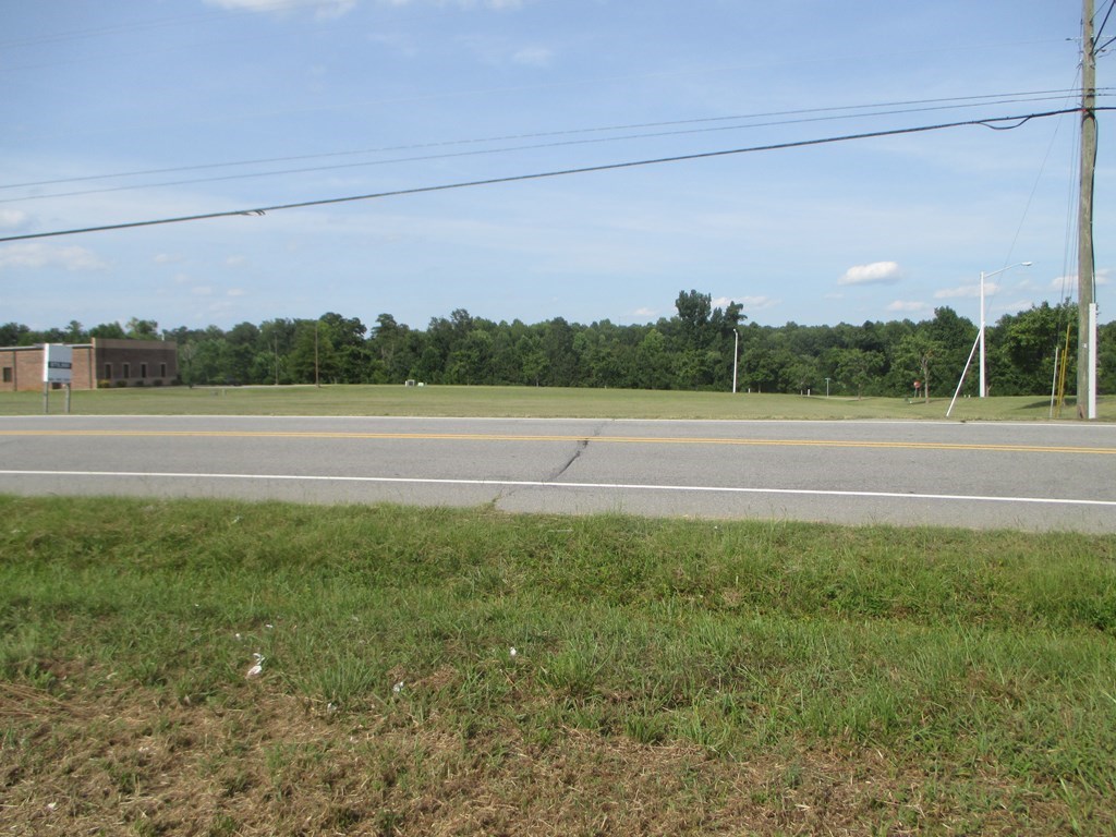 Commercial at 7 Highway 125, Roanoke Rapids NC 27870, photo 4 of 4