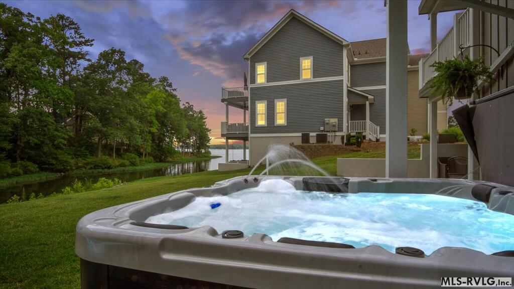115 Rowboat Way, Littleton NC 27850