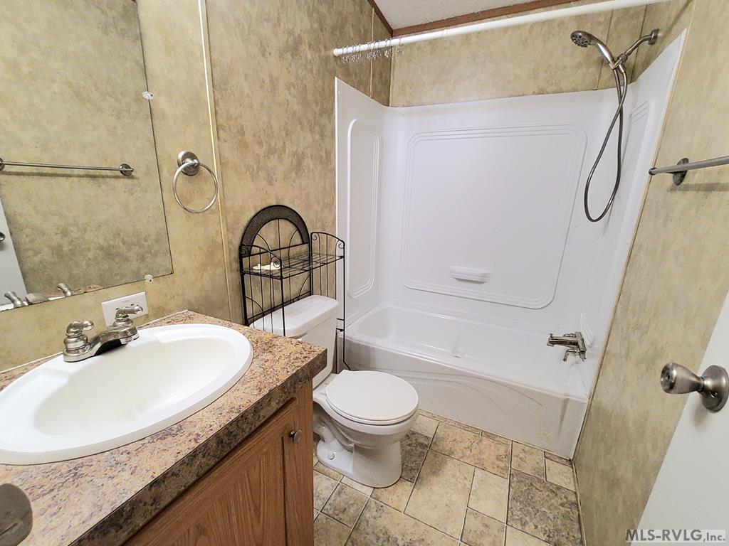 Residential/Vacation at 163 Chaco Trail, Bracey VA 23919, photo 19 of 37