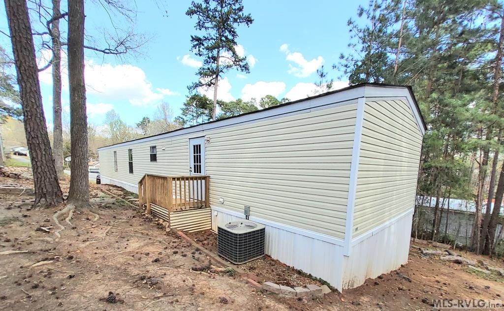 Residential/Vacation at 163 Chaco Trail, Bracey VA 23919, photo 34 of 37