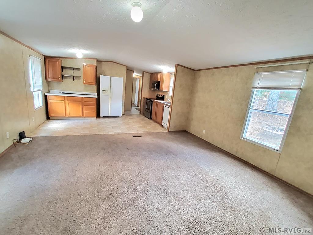 Residential/Vacation at 163 Chaco Trail, Bracey VA 23919, photo 5 of 37