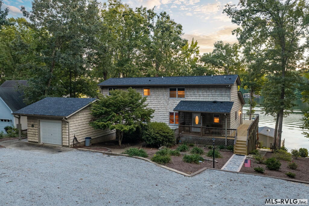 Residential/Vacation at 1463 Great Creek Drive, La Crosse VA 23950, photo 15 of 84