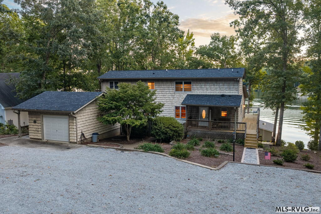 Residential/Vacation at 1463 Great Creek Drive, La Crosse VA 23950, photo 16 of 84